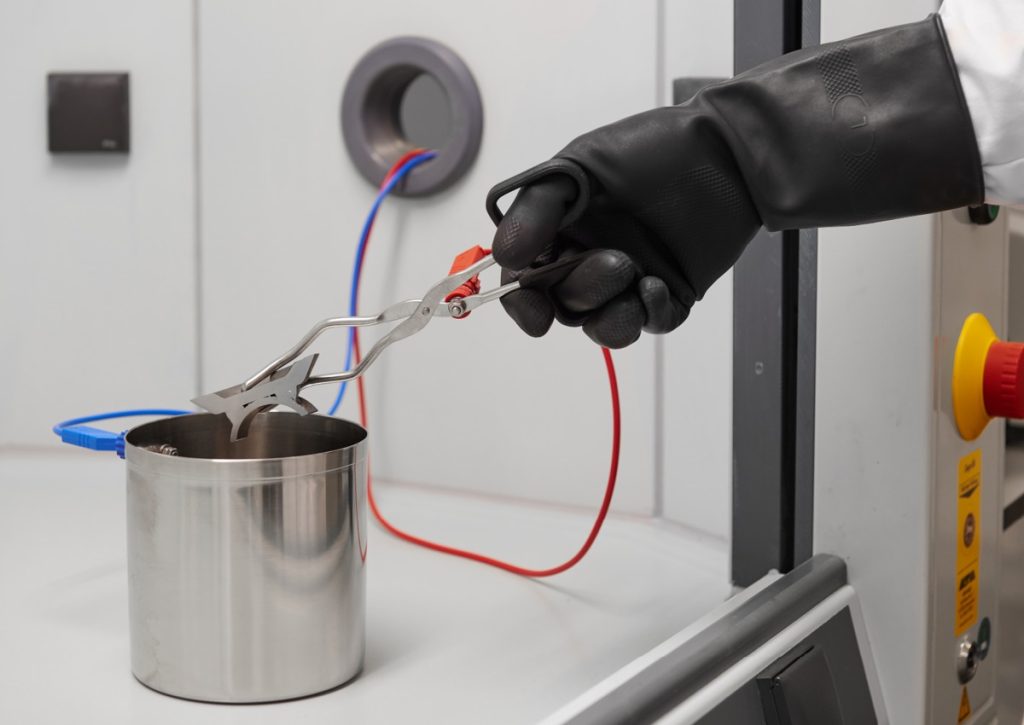 Qness (QATM) Electrolytic Polishing & Etching Machine QETCH 1000 (Kristall 680) gallery