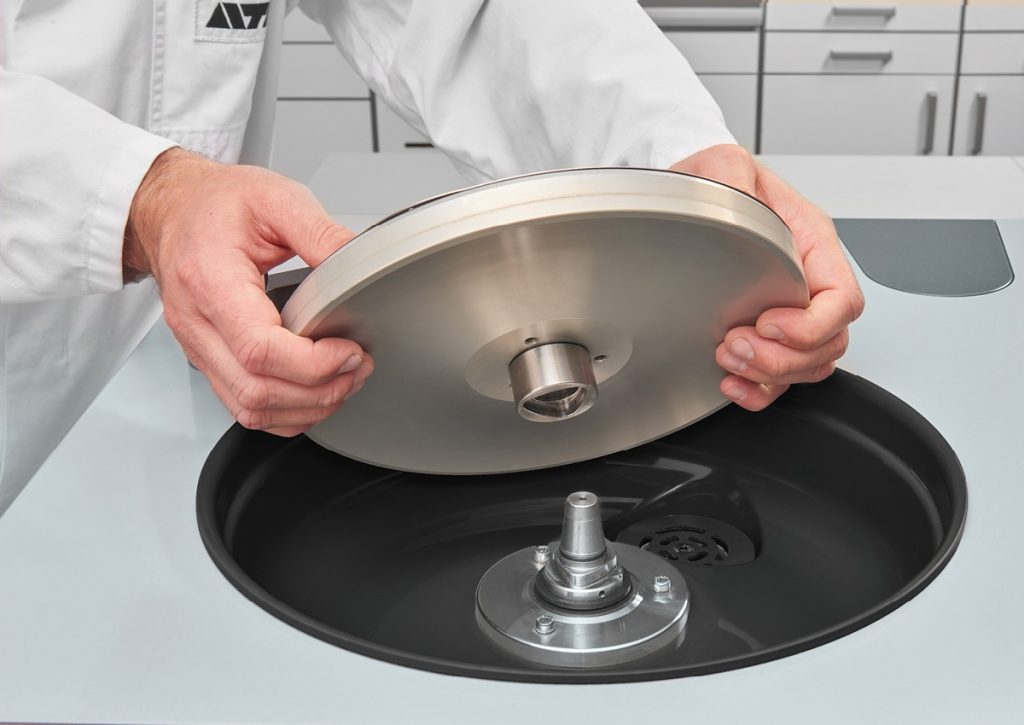 Qness (QATM) Grinding & Polishing Machine Qpol 250 M2 (Saphir 250 M2) gallery