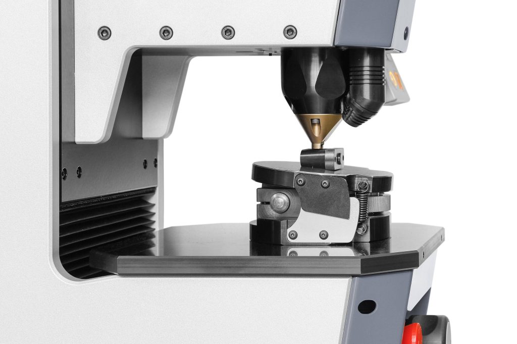 Qness (QATM) Model  150 R gallery