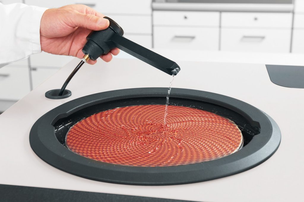 Qness (QATM) Grinding & Polishing Machine Qpol 300 M1 gallery