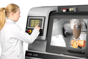 Intuitive and easy operation qcut400a