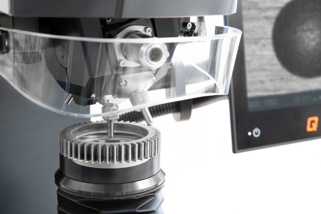 Qness (QATM) Version E EVO: All work piece sizes and large clamping forces gallery