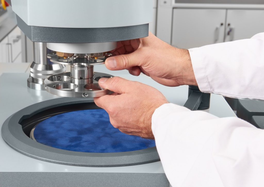 Qness (QATM) Grinding & Polishing Machine QPOL 250 A1-ECO (Saphir 250 A2-Eco) gallery