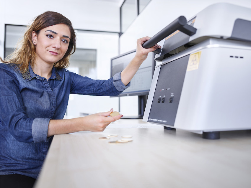 Helmut-Fischer GOLDSCOPE Series, XRF, Authenticity testing of jewelry and precious metals gallery