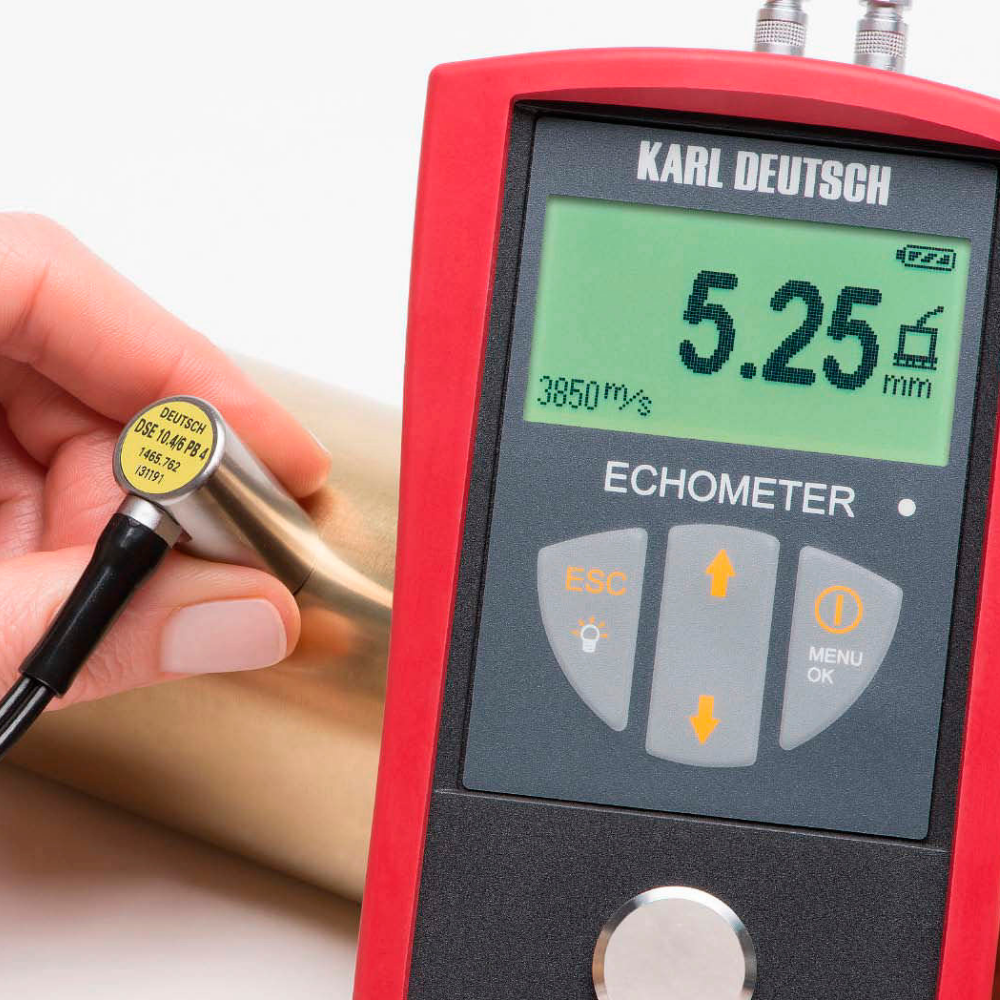 Karl DEUTSCH Wall Thickness ECHOMETER 1076 Basic, The economically reasonable gauge comes with basic features.